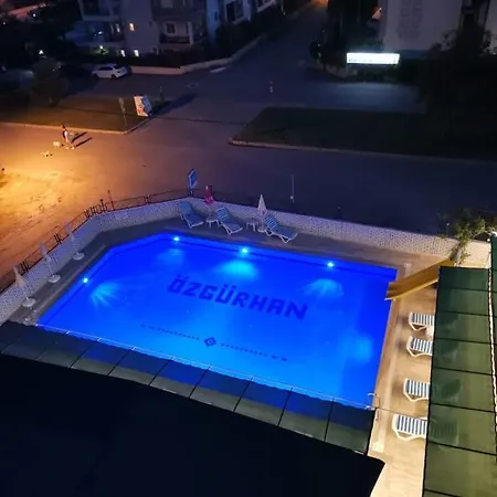 Oezguerhan Hotel 3*