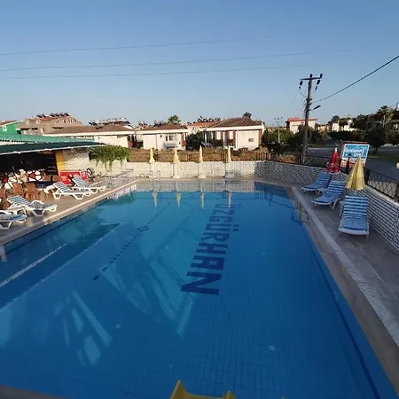 Oezguerhan Hotel Side