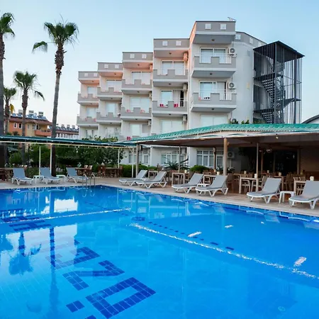 Oezguerhan Hotel Side