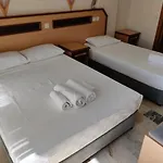 Oezguerhan 3* Sidé